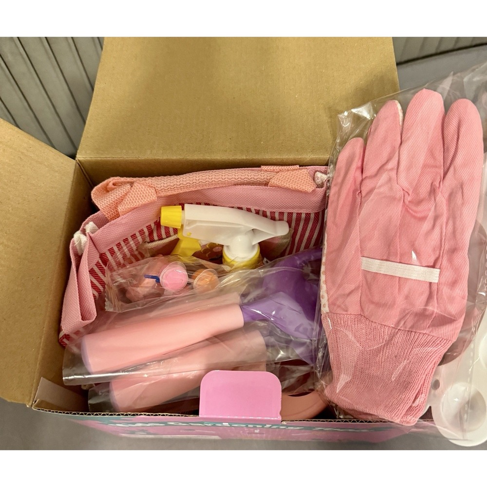 Smiless Kiddo Gardening Tools Kids OS Pink Excellent 7-Piece Outdoor Play Set - Picture 4 of 4